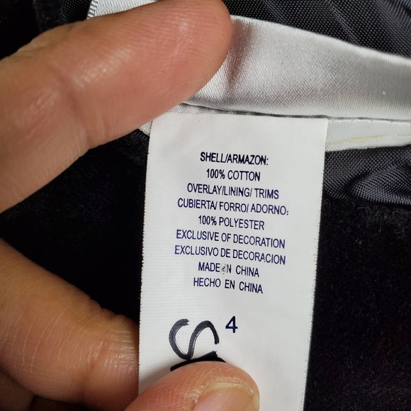 Samantha Says Velour Velvet Dress - Picture 3 of 10